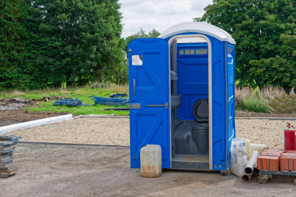 Best Standard Portable Toilet Rental  in North Middletown, NJ